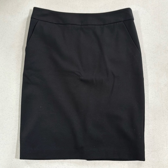 Trina Turk Skirt with Lace Slip Black New with Tags Size 2 Rayon & Nylon - Picture 1 of 10